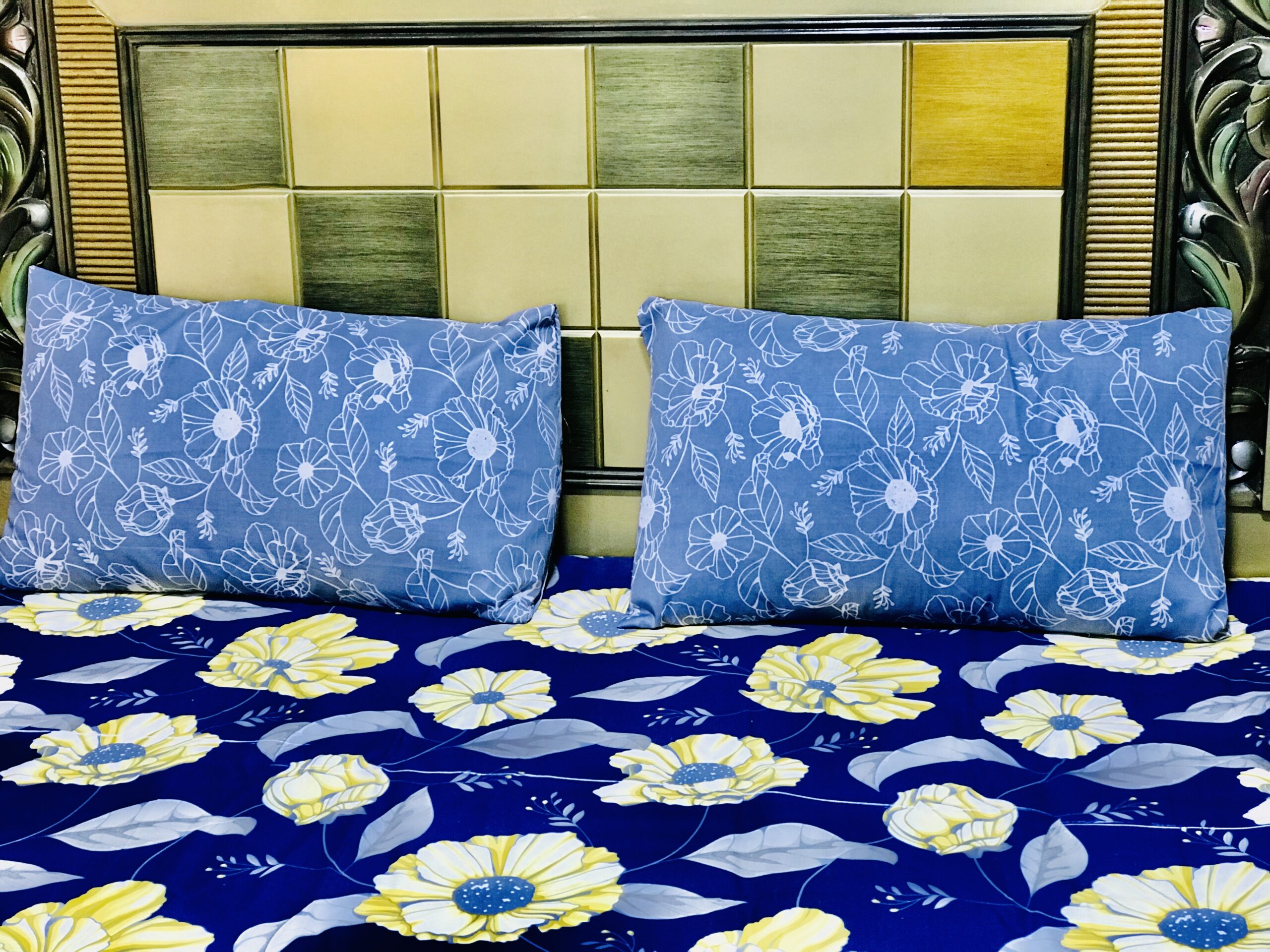 Gul Ahmed – King Cotton Bed Sheet Set 3 Pcs (Design SJB – 3)